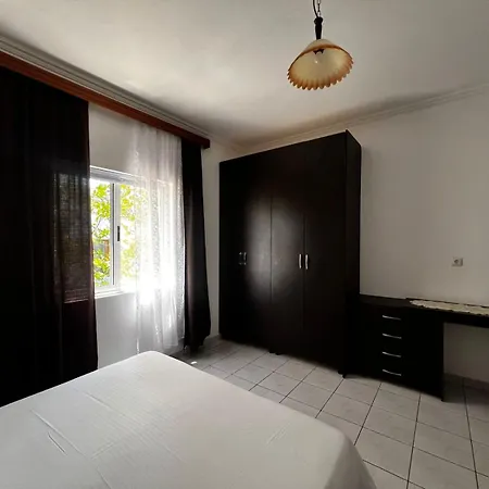 Sadik Apartment Ksamil
