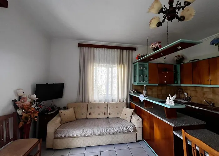 Sadik Apartment Ksamil