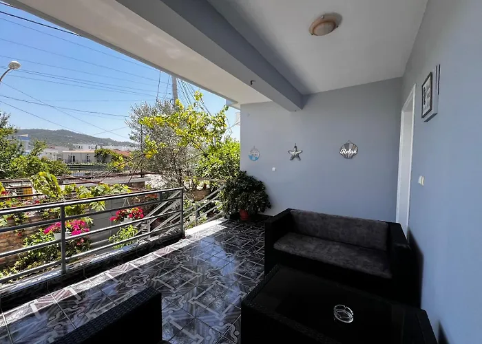 Sadik Apartment Ksamil